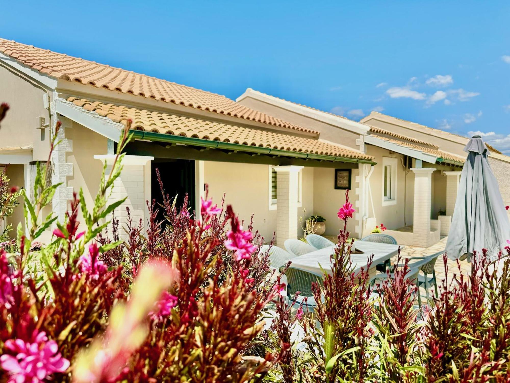 Kessar St Stephanos With Private Pool By Dadovillas *