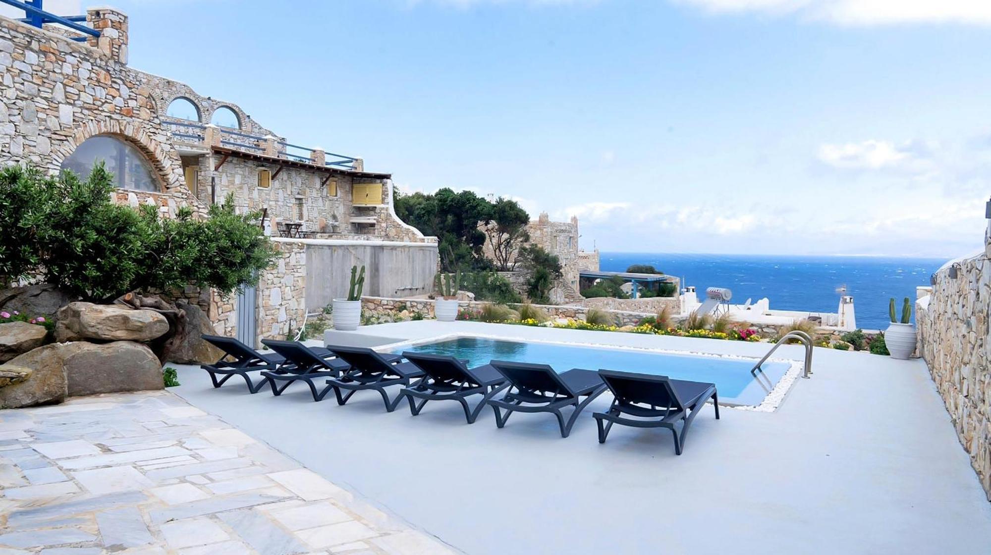 Petrinaki Villa