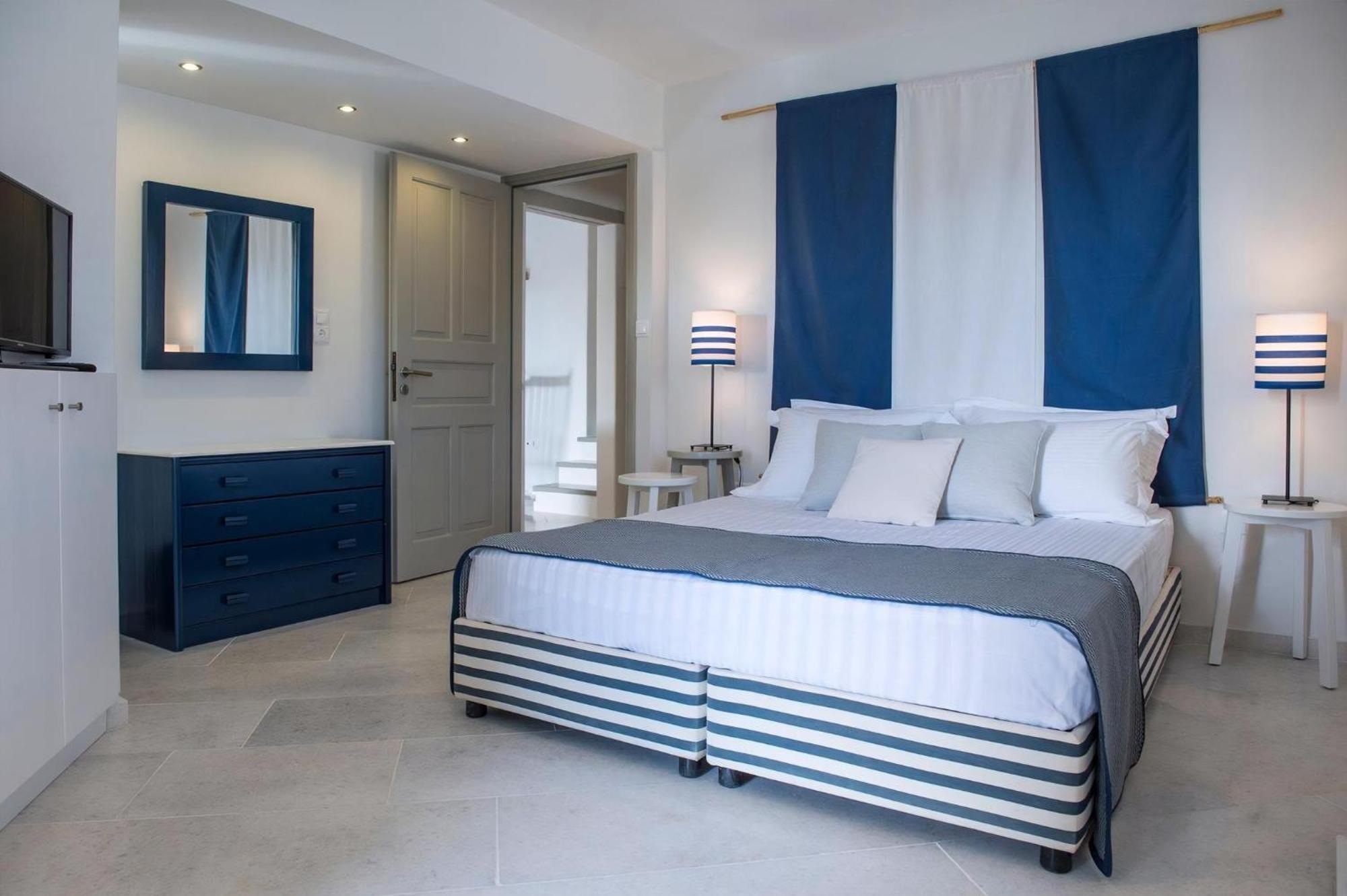 Platinum Ocyrhoe Iii 4 Bedrooms Private Pool Fantastic Sea Views Parikia *