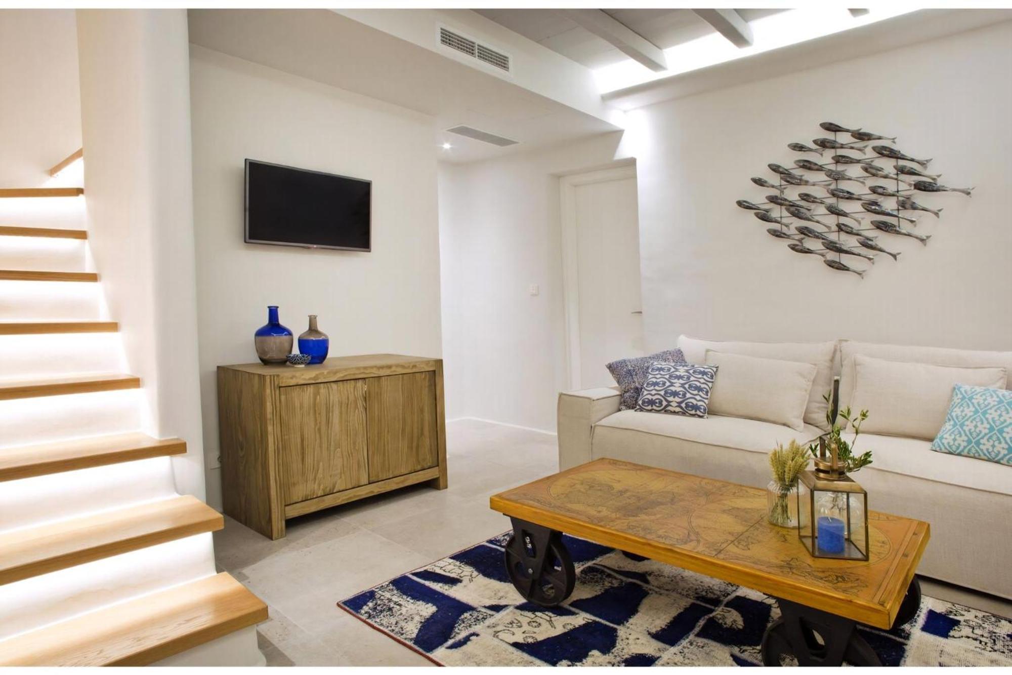 La Isla Bonita: Luxury Mykonos Retreat With Sea Views Mykonos Town