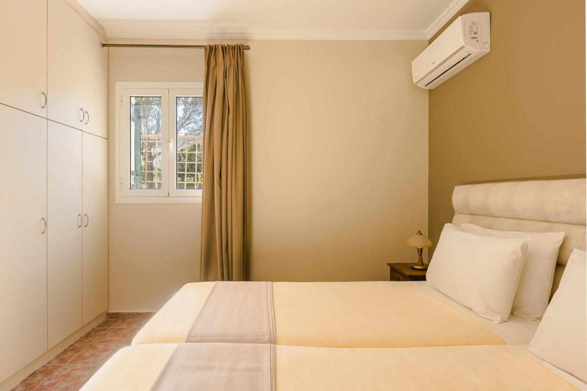 Lassi Seaview Private Pool Efrosini Short Walk To Centre Villa