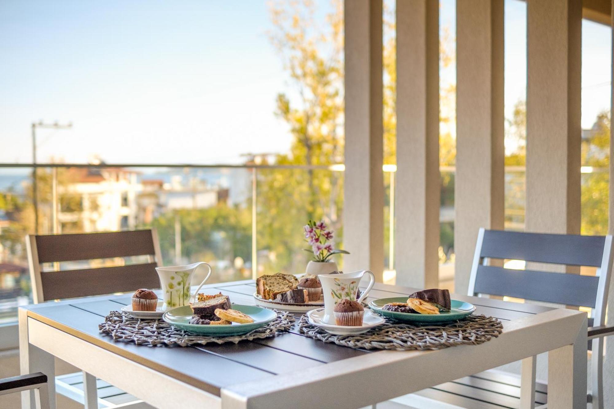 Aura Luxury - Seaside Getaways Aparthotel Olympiada