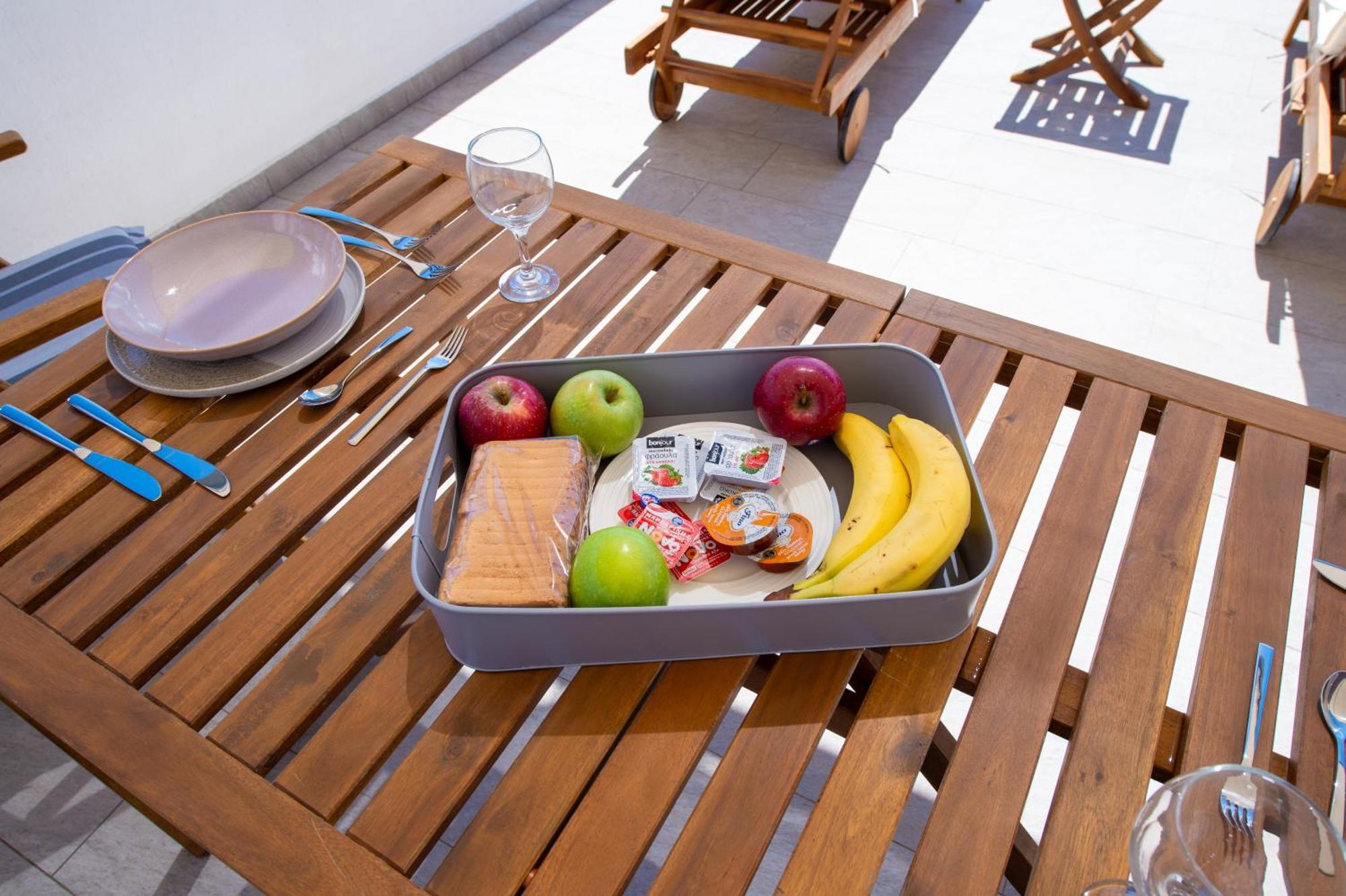 Denis Summer Living * Perivolos (Santorini)