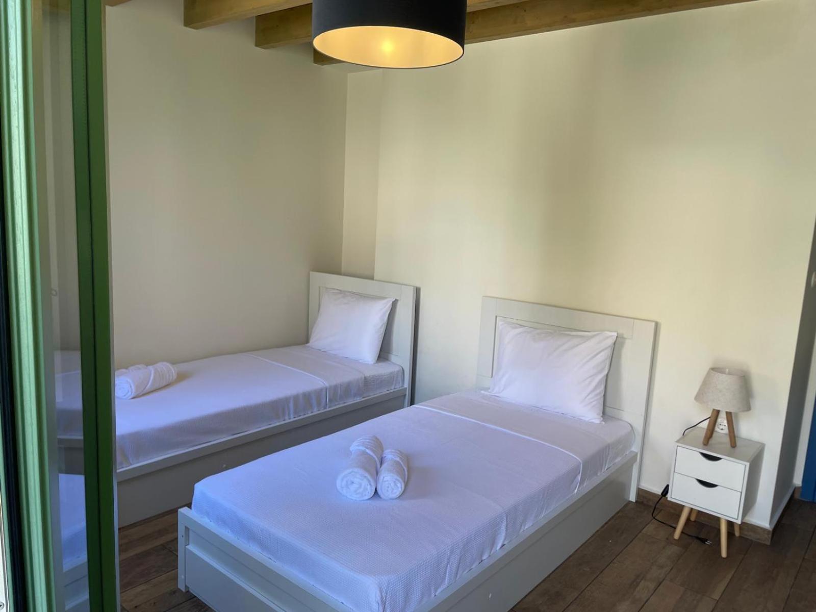 Beachfront Apartment, Center Village, 20m - Near Myrtos - Fiskardo Apartment Asos