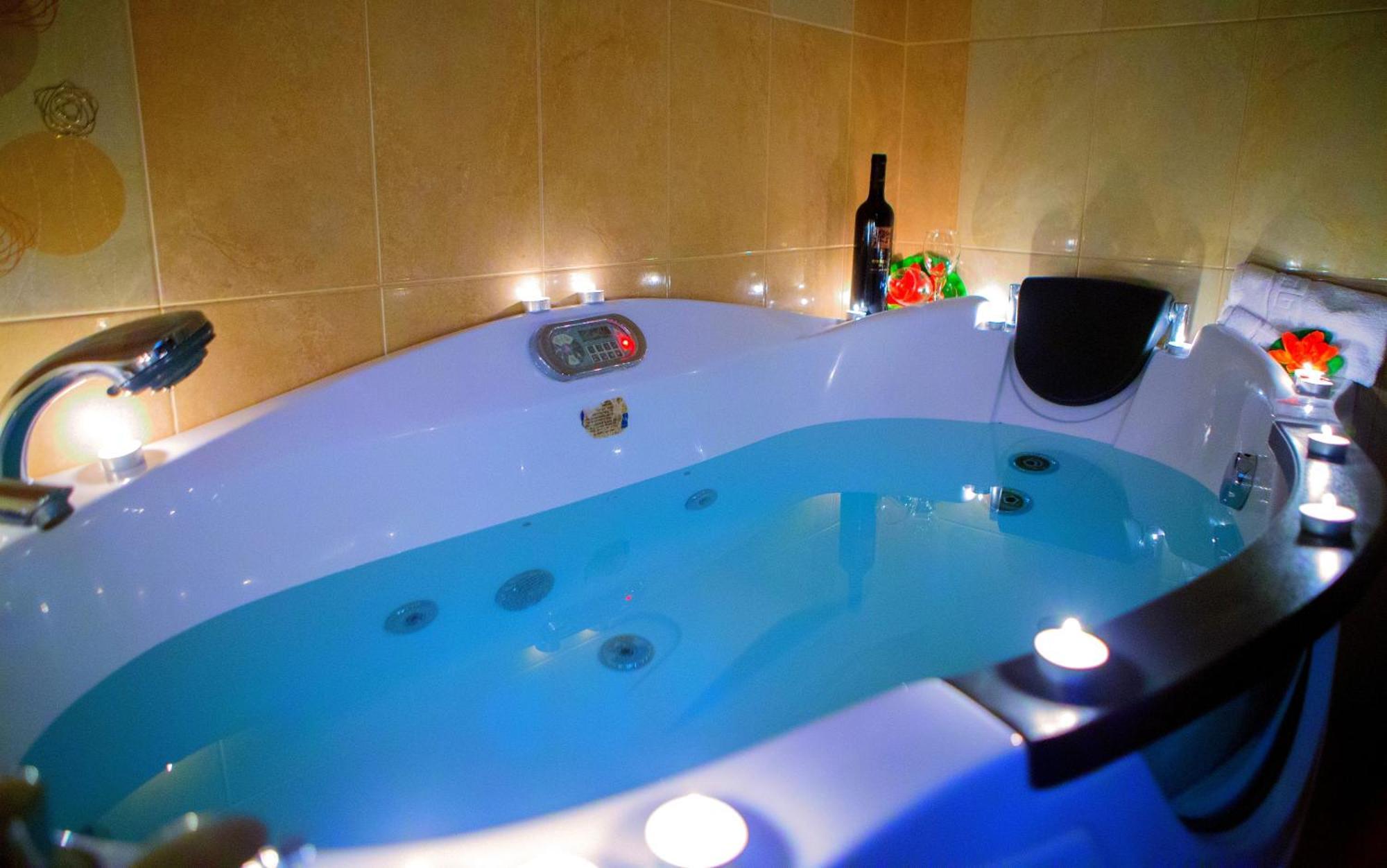Relax Pozar Guest house