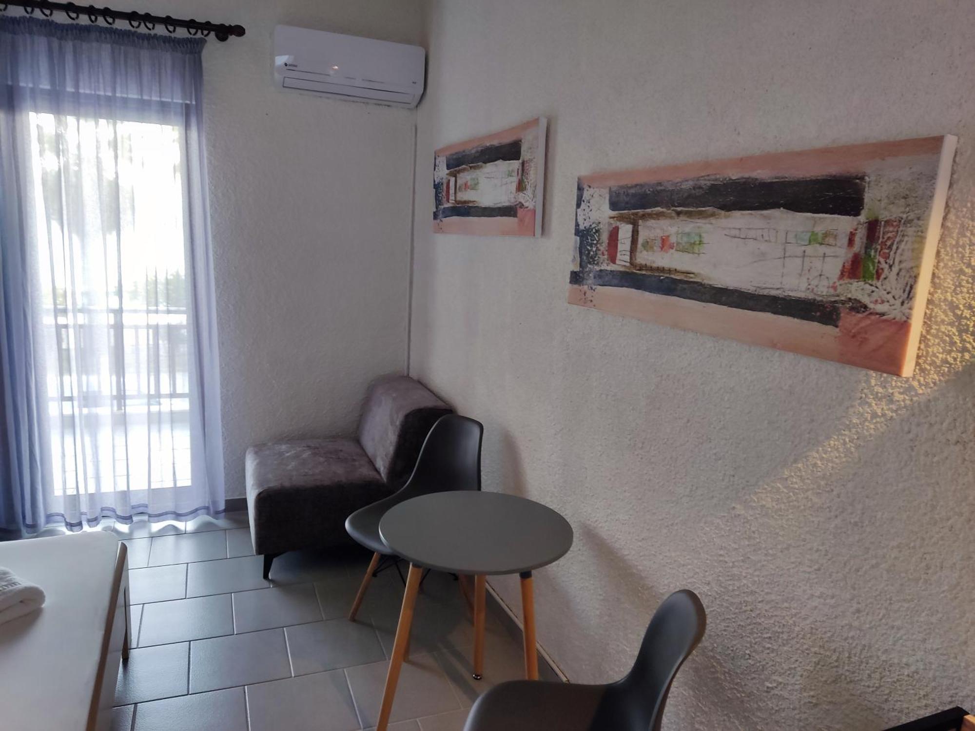 Apartment Karvounoskala