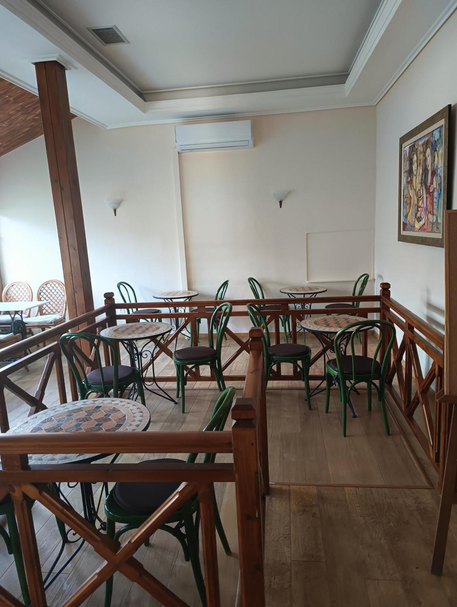 Hotel Anesis