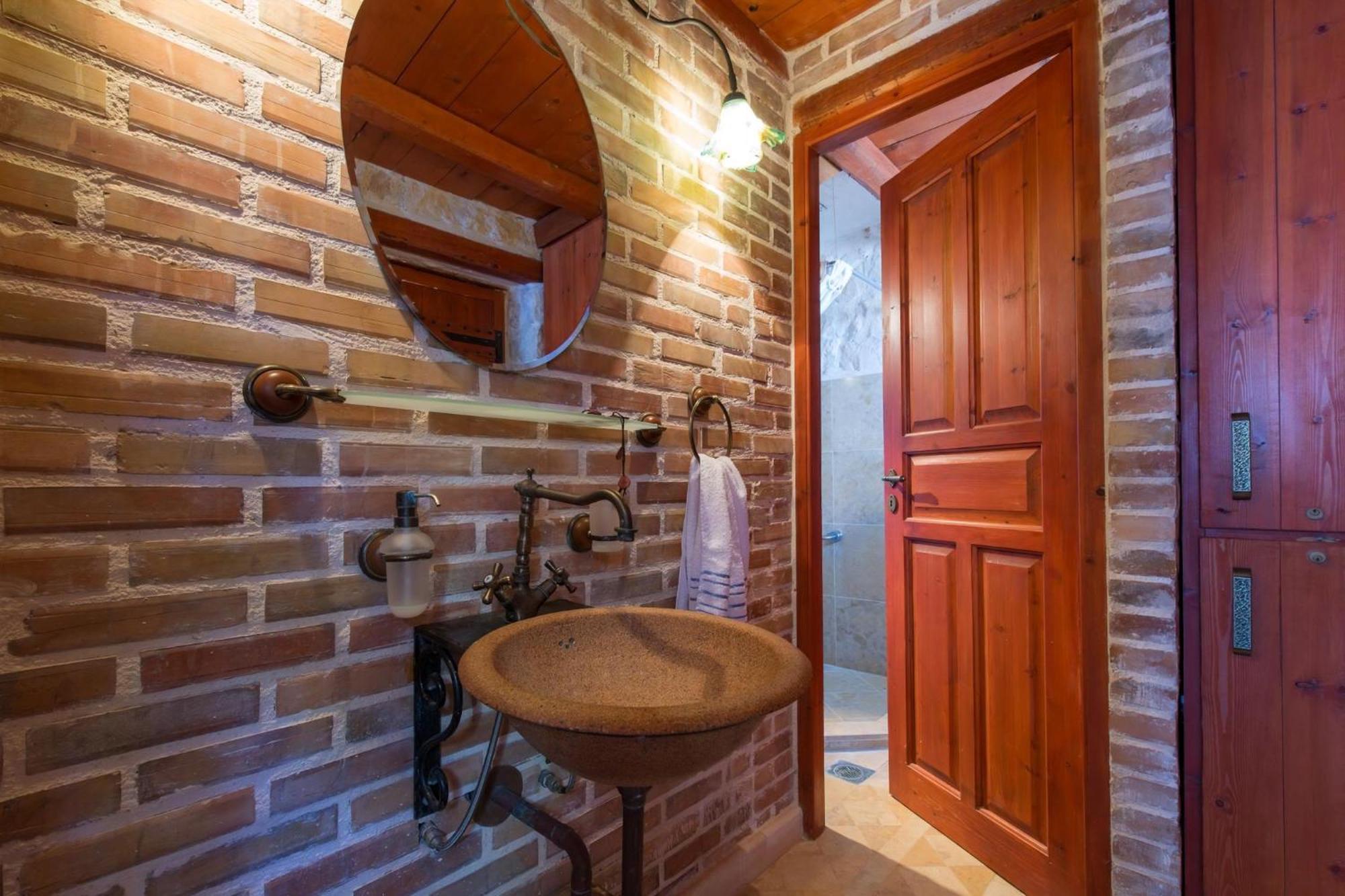 Luxury Harron 4 Bed Private Pool Agios Nikolaos