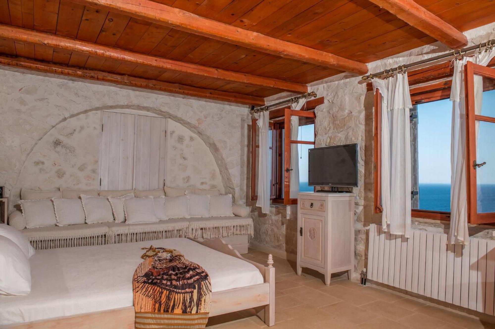 Villa Luxury Harron 4 Bed Private Pool Agios Nikolaos *