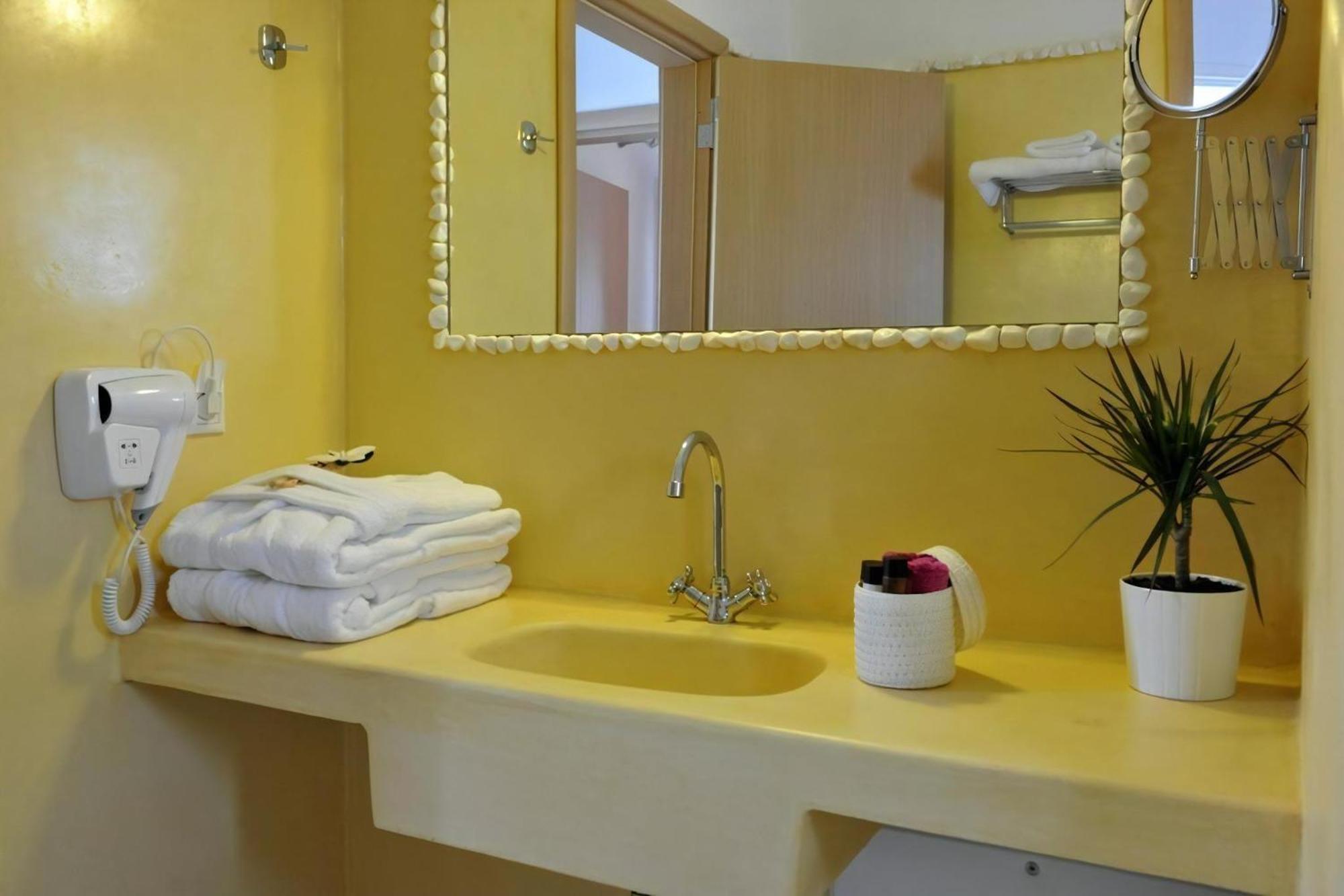 Luxury Paros Villa 1 Bedroom Villa Vrachian Earth Private Jacuzzi Beautiful Views Naousa * Parikia (Paros)