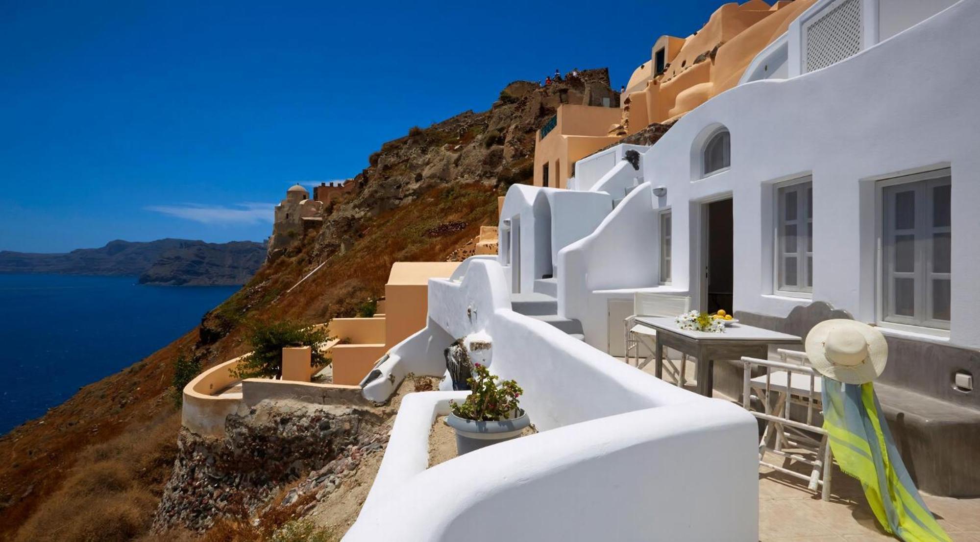 Elegant Santorini House Villa Horizon Caldera View-Outdoor Hot Tub Oia Villa