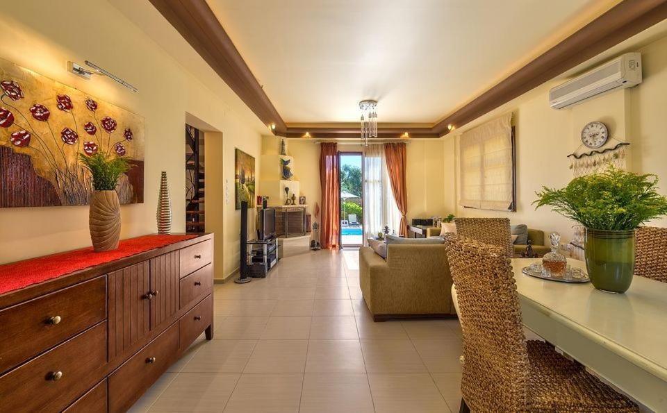 Exclusive Crete Citrus 3 Bedroom Private Pool Rethymnon