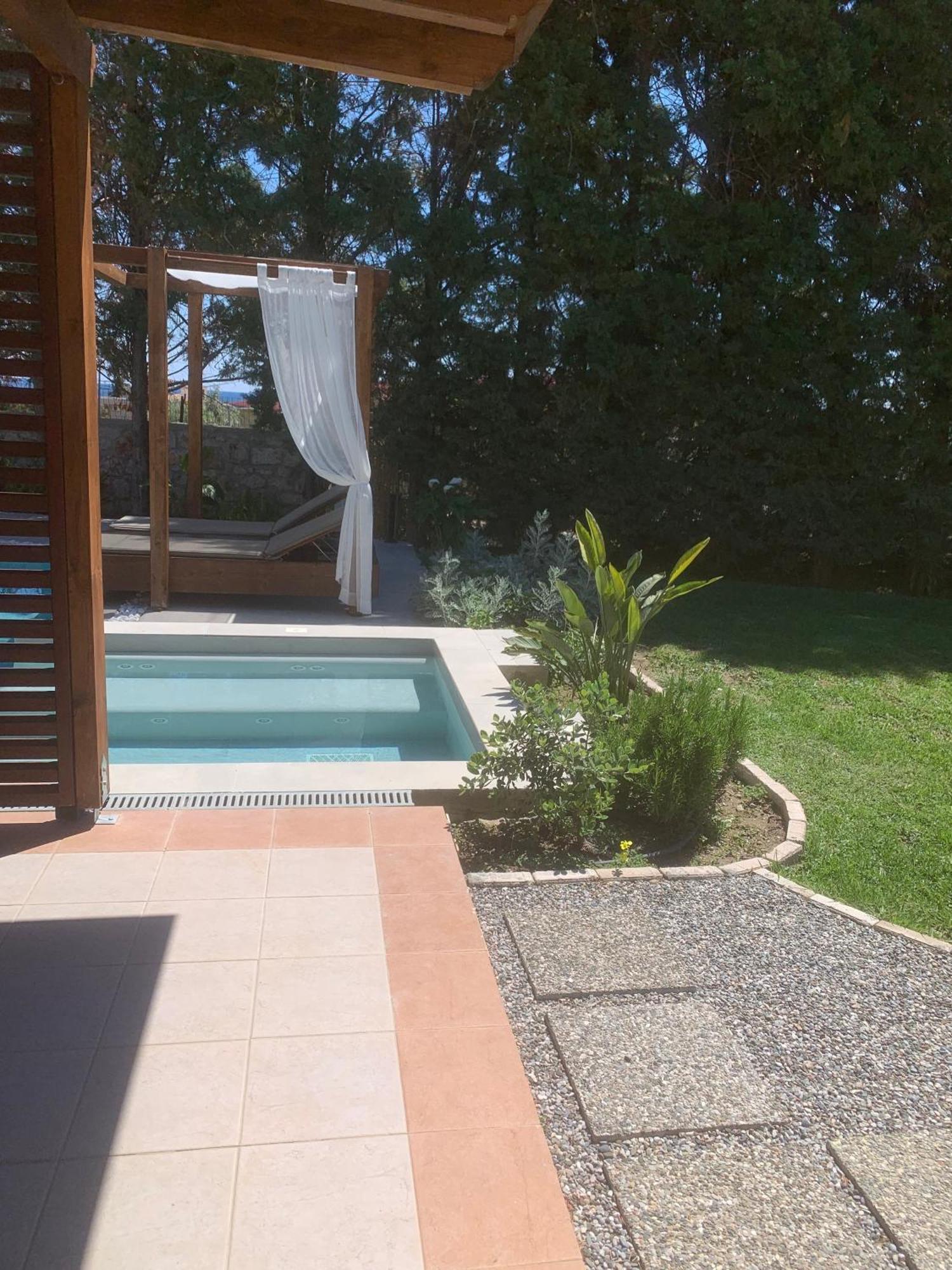 3 Roses Villa Afantou