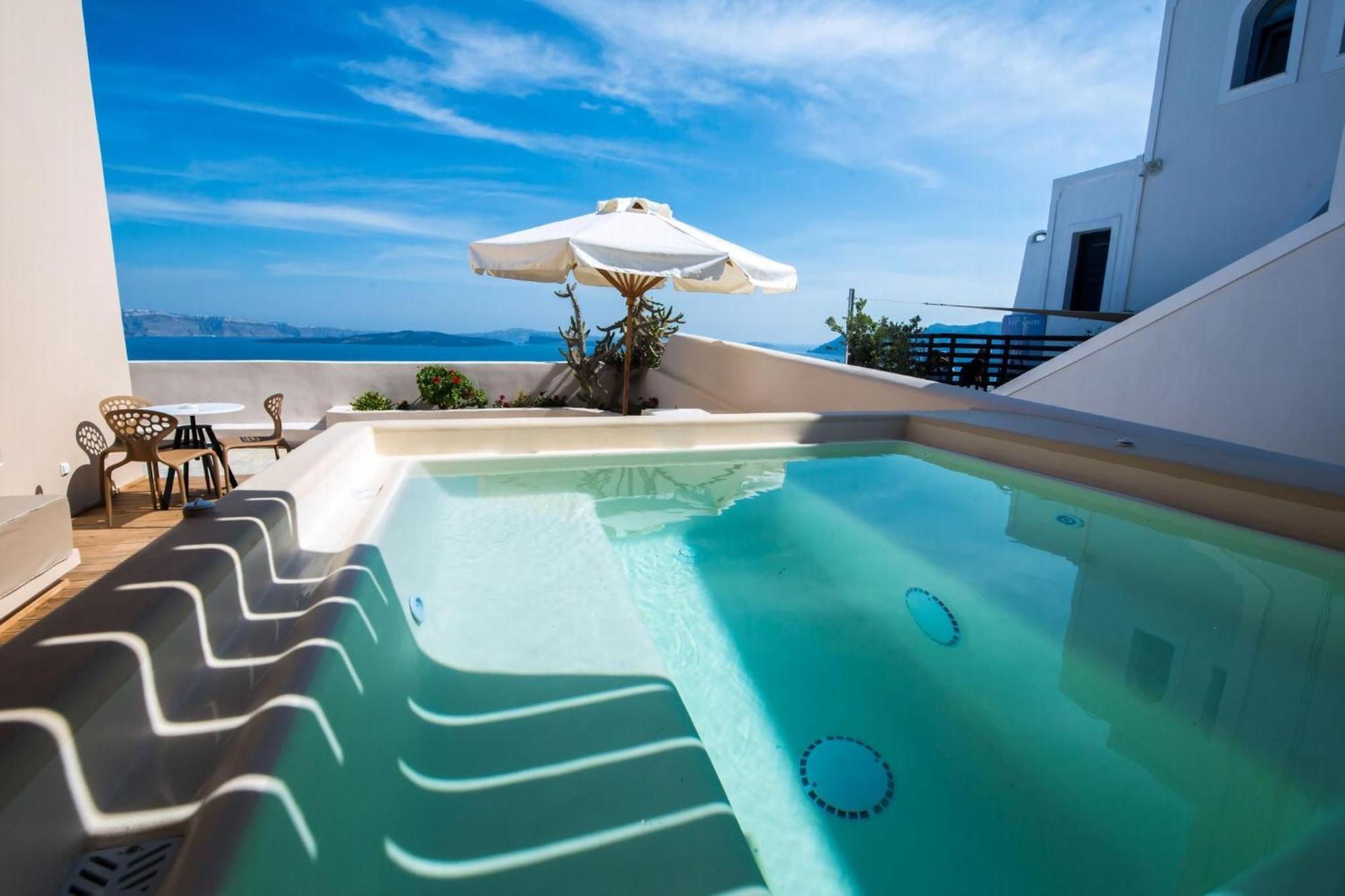 Magnificent Santorini | 3 Bedrooms | Royal | Beautiful Caldera View With 2 Outdoor Hot Tubs | * Oia (Santorini)