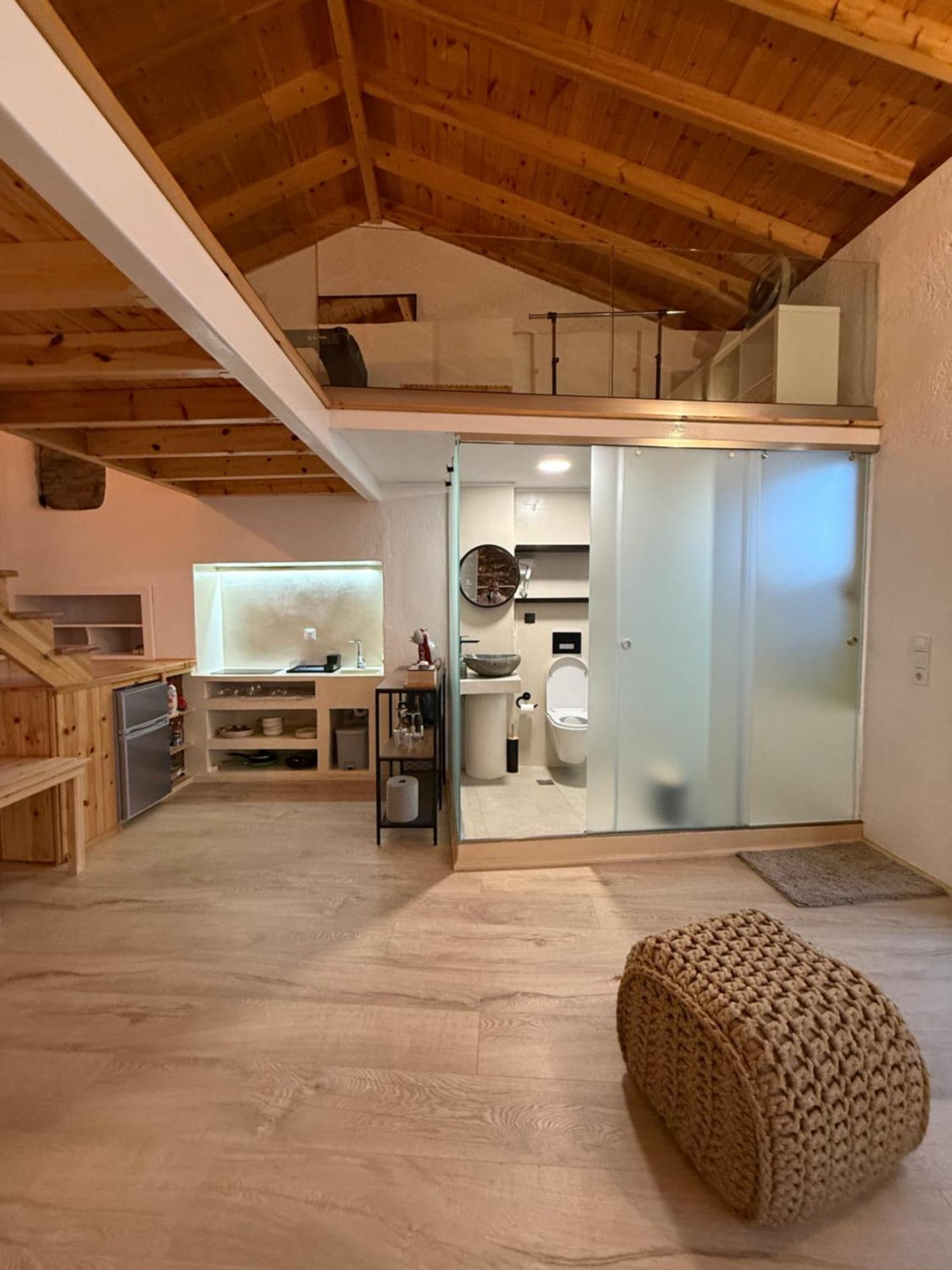 Apartment Michalelis Loft & Cave *