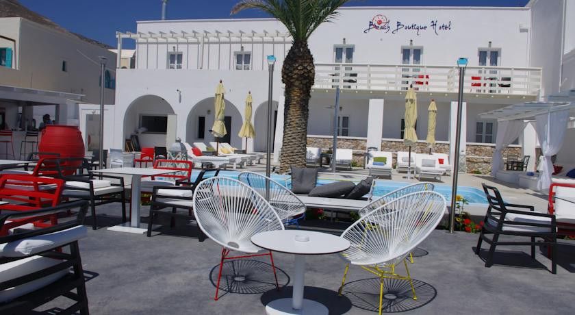 Boutique 3* Kamari (Santorini)