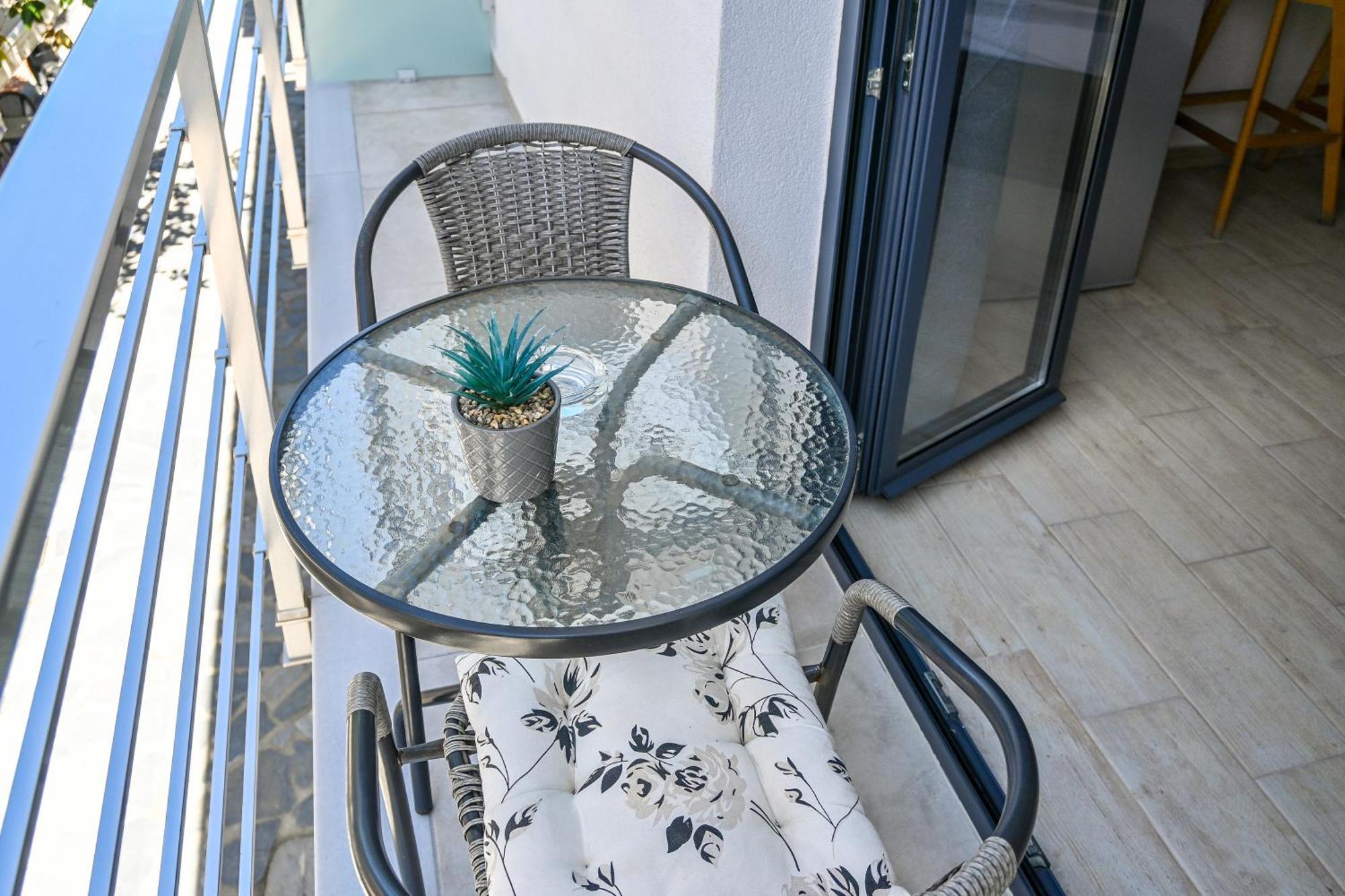 Albertoshouse Aparthotel 3*