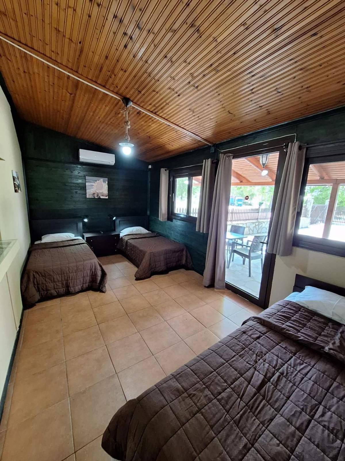 Apartment Platanes Skala Marion