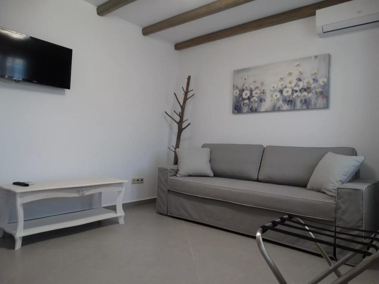 Skopelitis Village Bed & Breakfast 4*