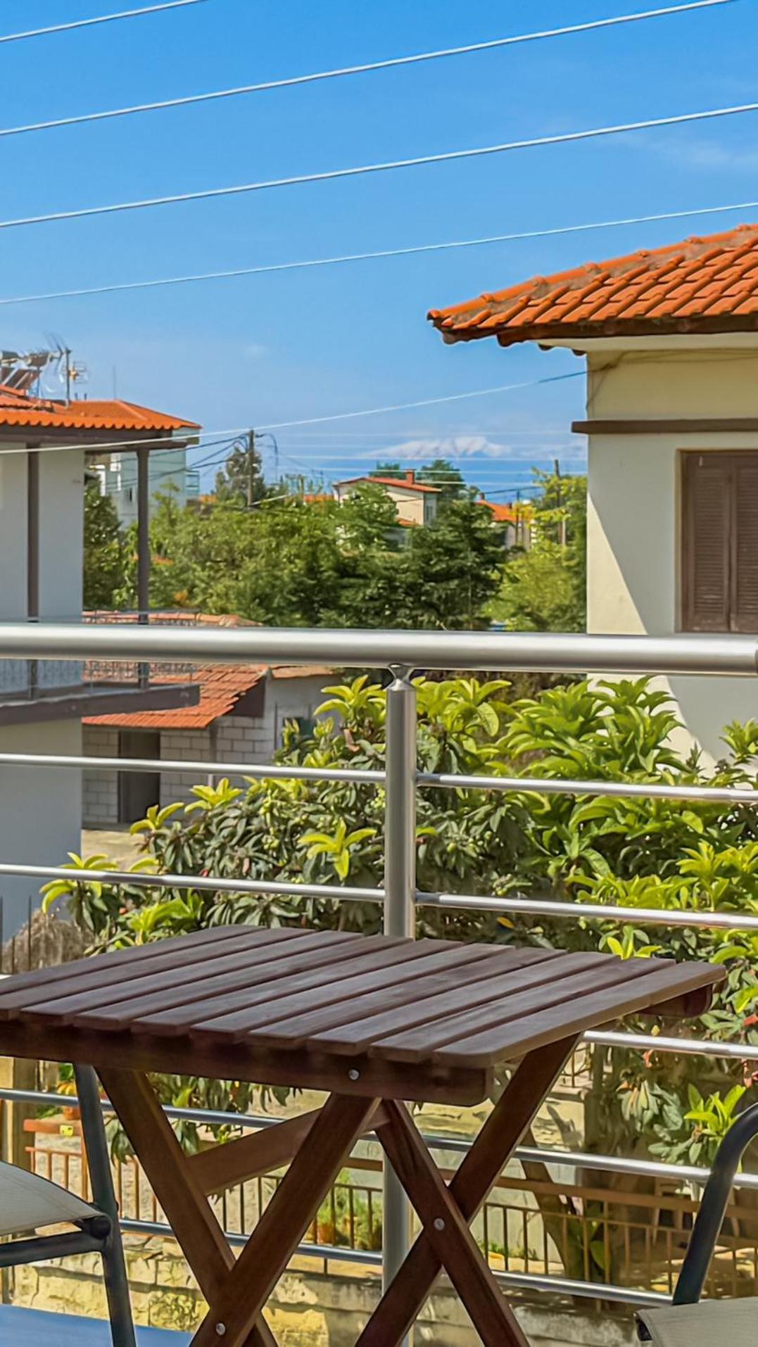 Kochyli Garden Apartment *