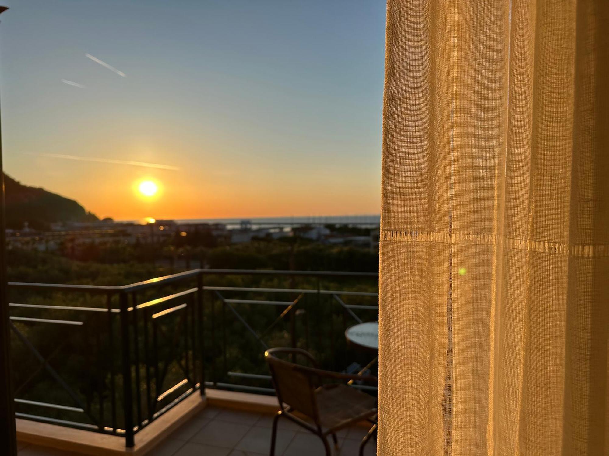Apartment Sea Breeze Karlovassi