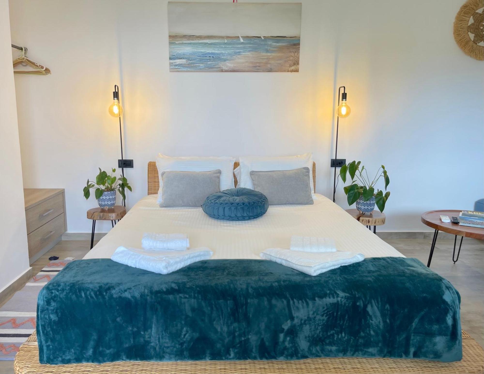 Cavos Luxury