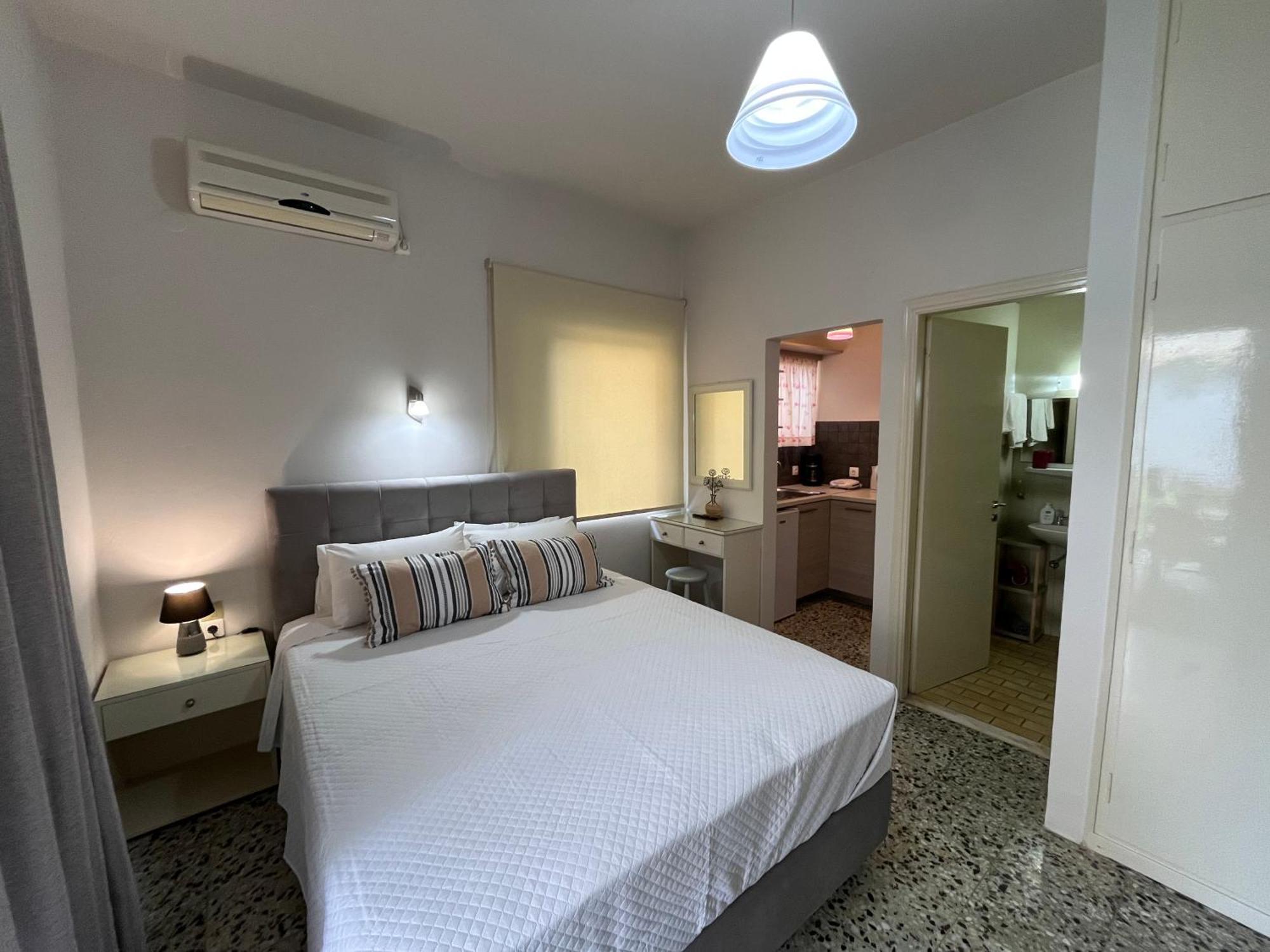 Apartment Nikos *