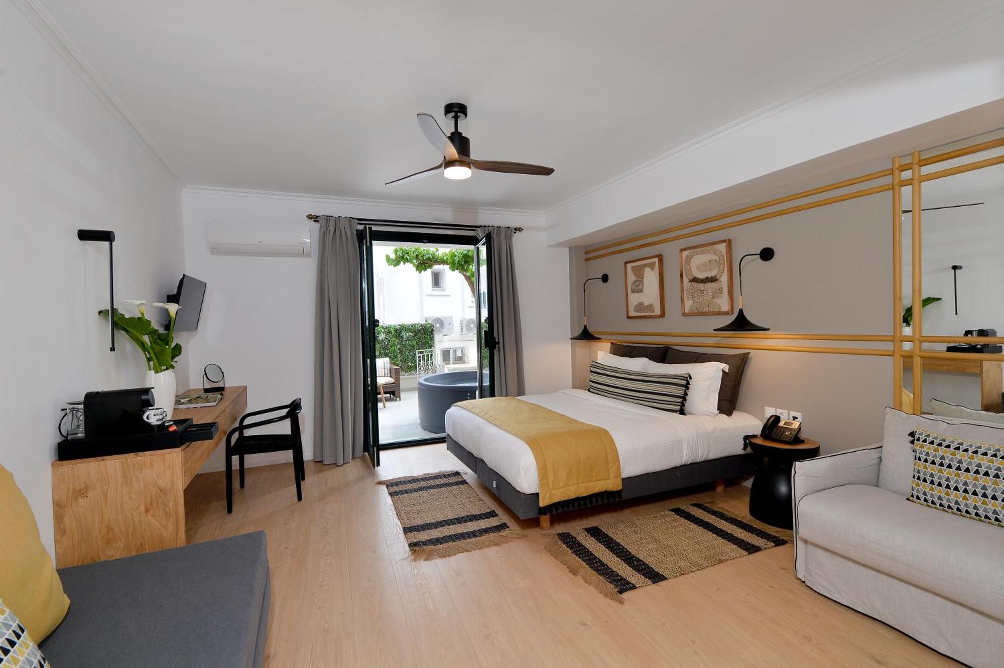 Aktaion Boutique & Hotel