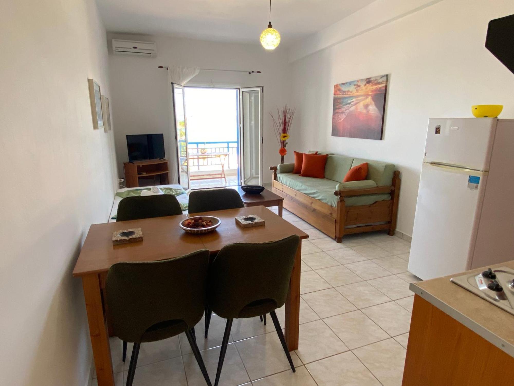 Athena Kythera Aparthotel *