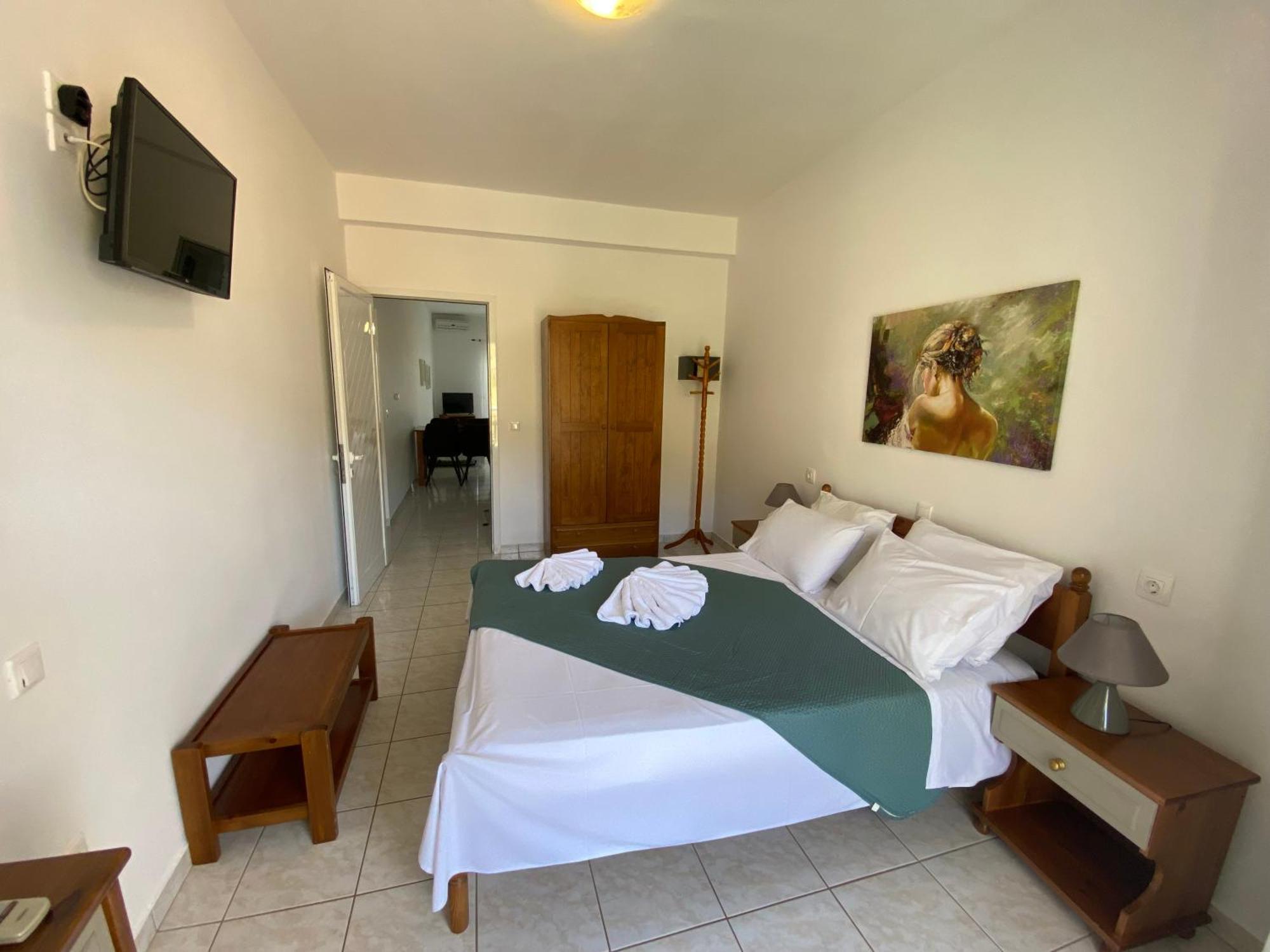 Aparthotel Athena Kythera *