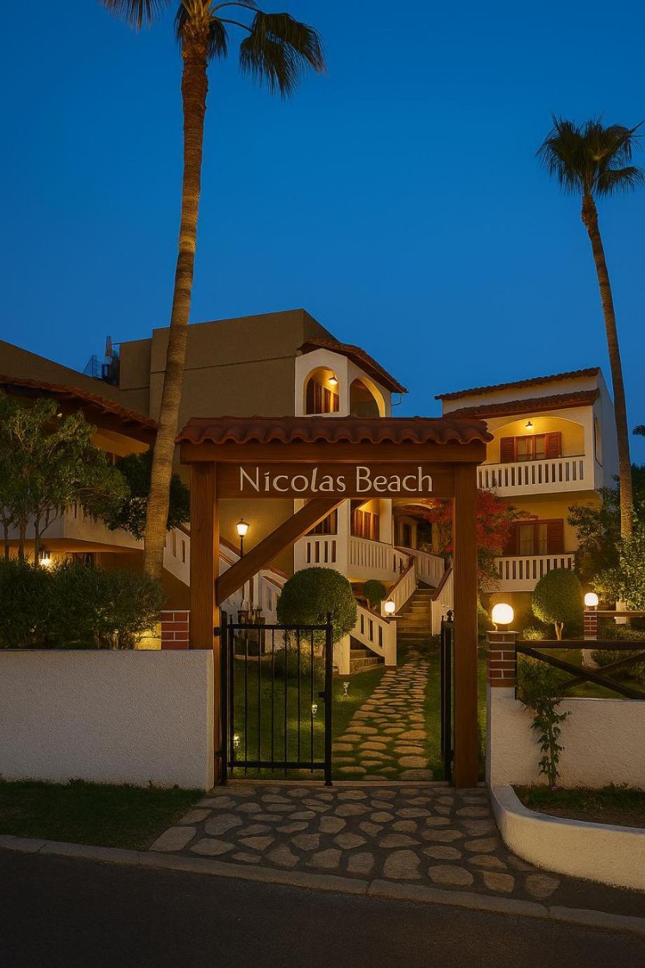 Nicolas Aparthotel Palaiochora