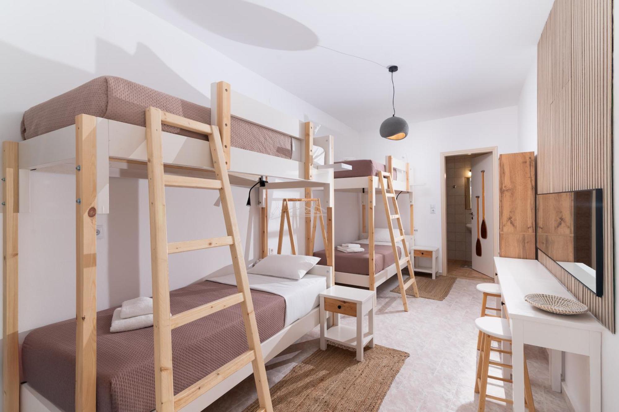 Romantika Guest house *