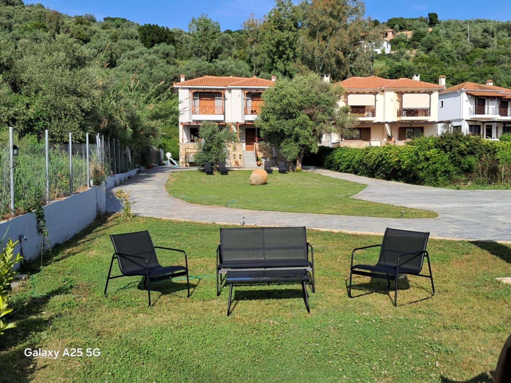 Bay Villa *
