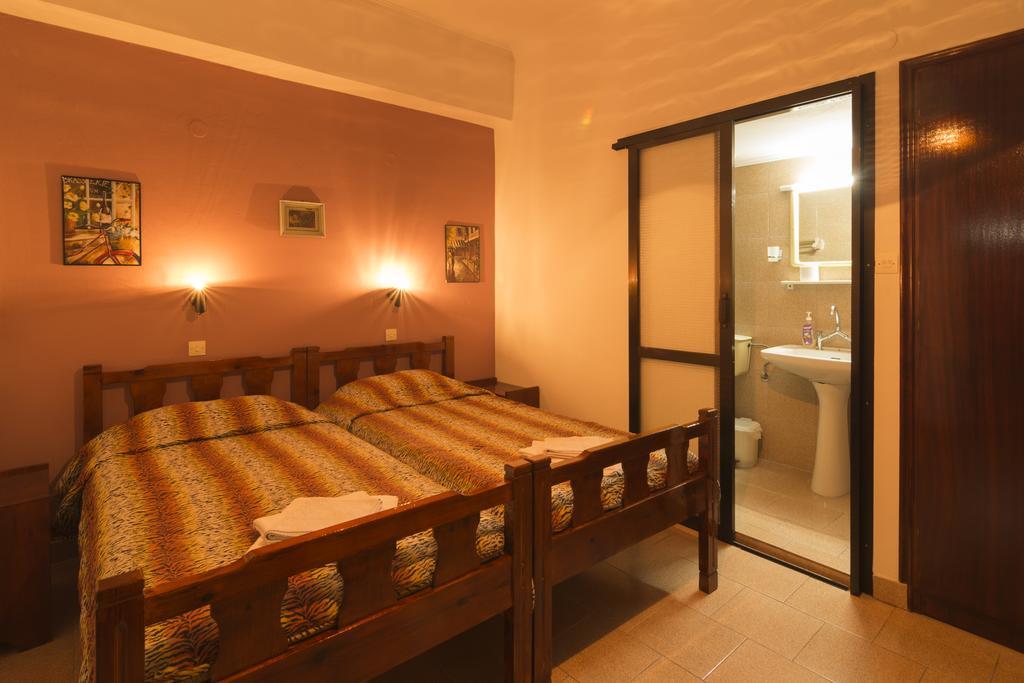 Guest house Savas