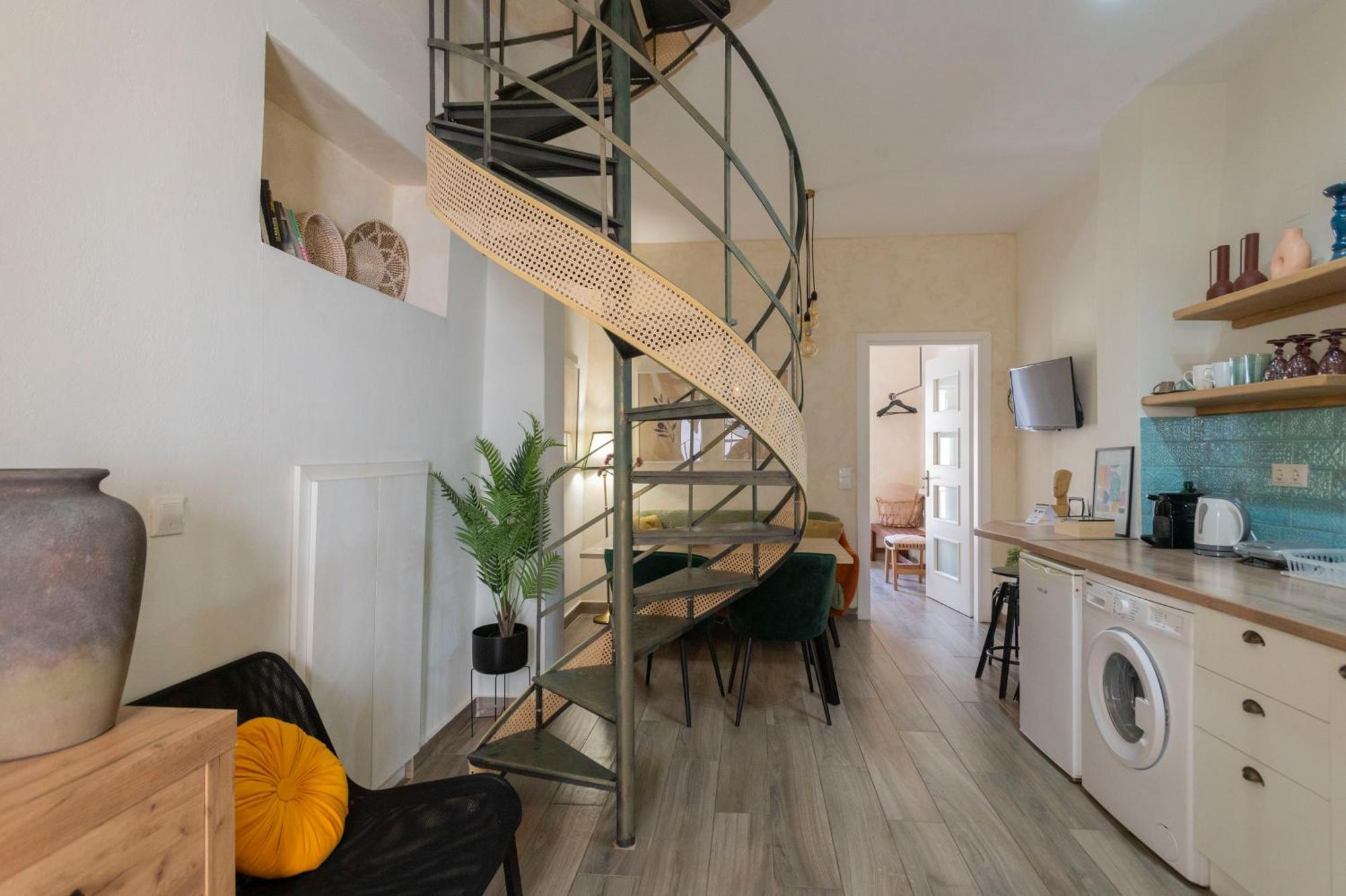 Apartment Maisonette *