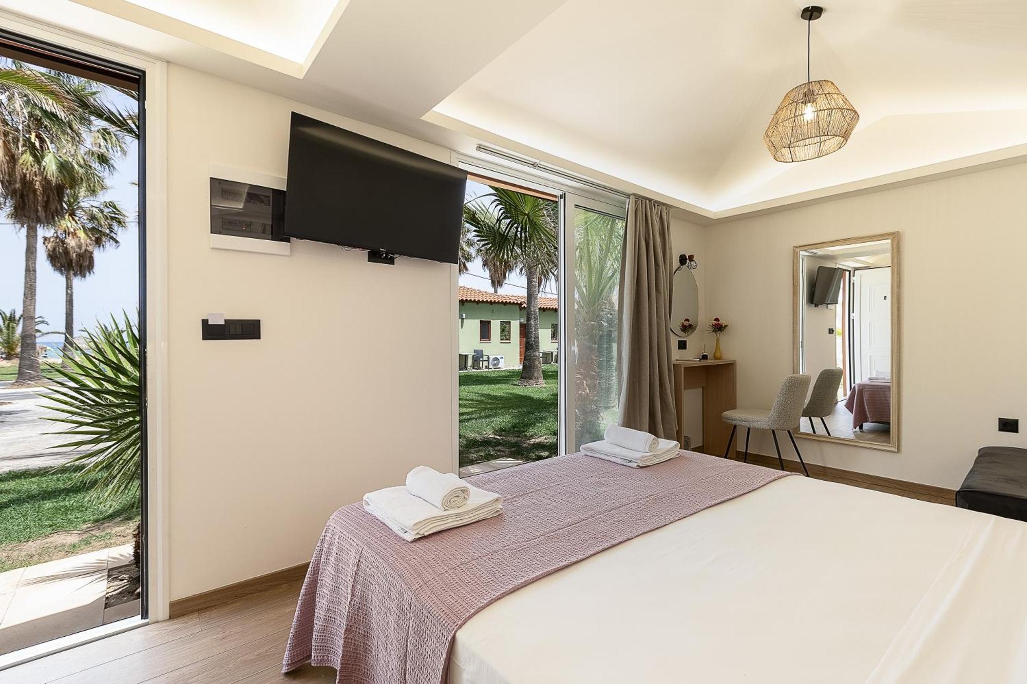 La Palma Beachfront Holiday home Georgioupoli
