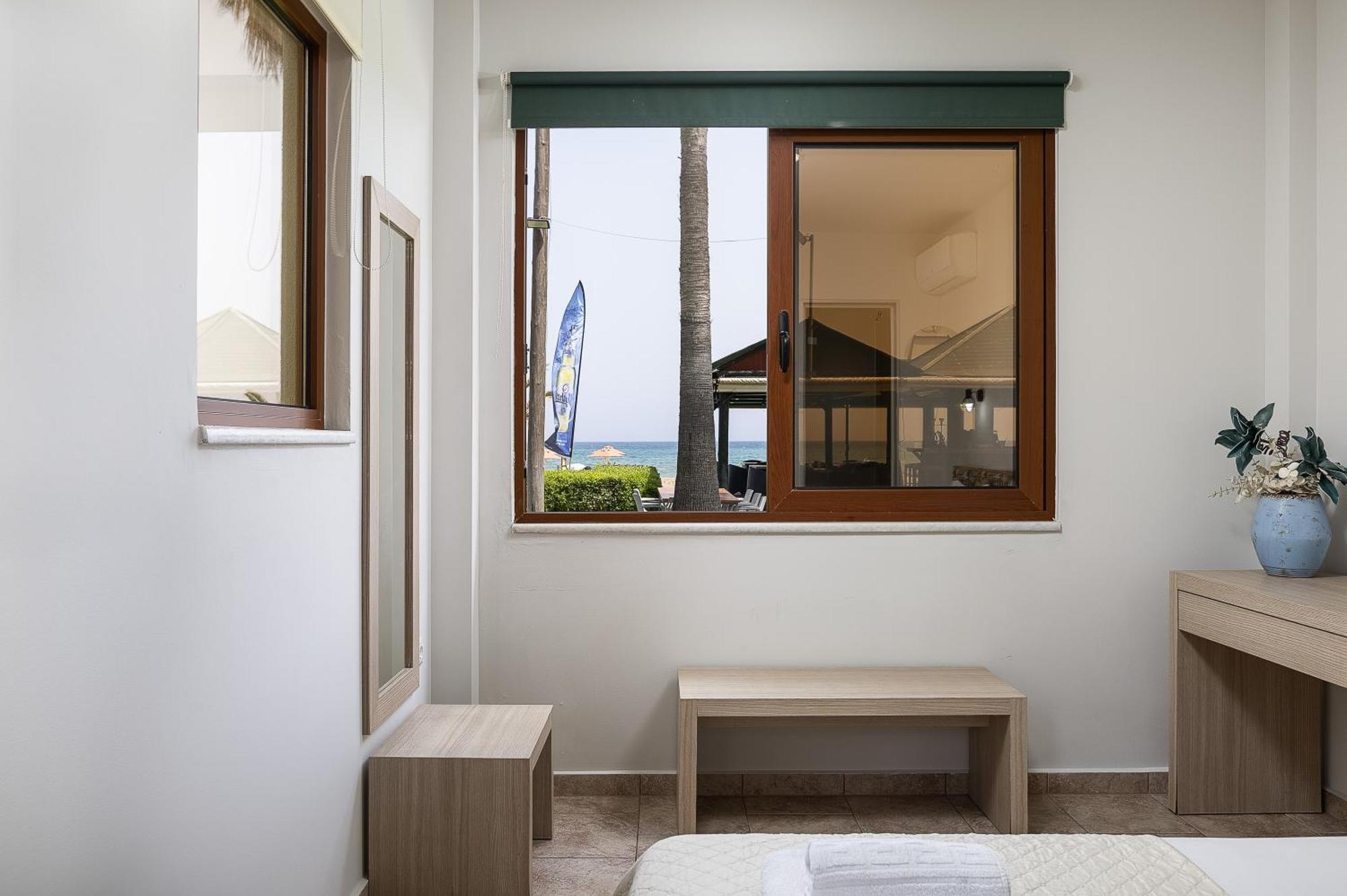 La Palma Beachfront Holiday home Georgioupoli