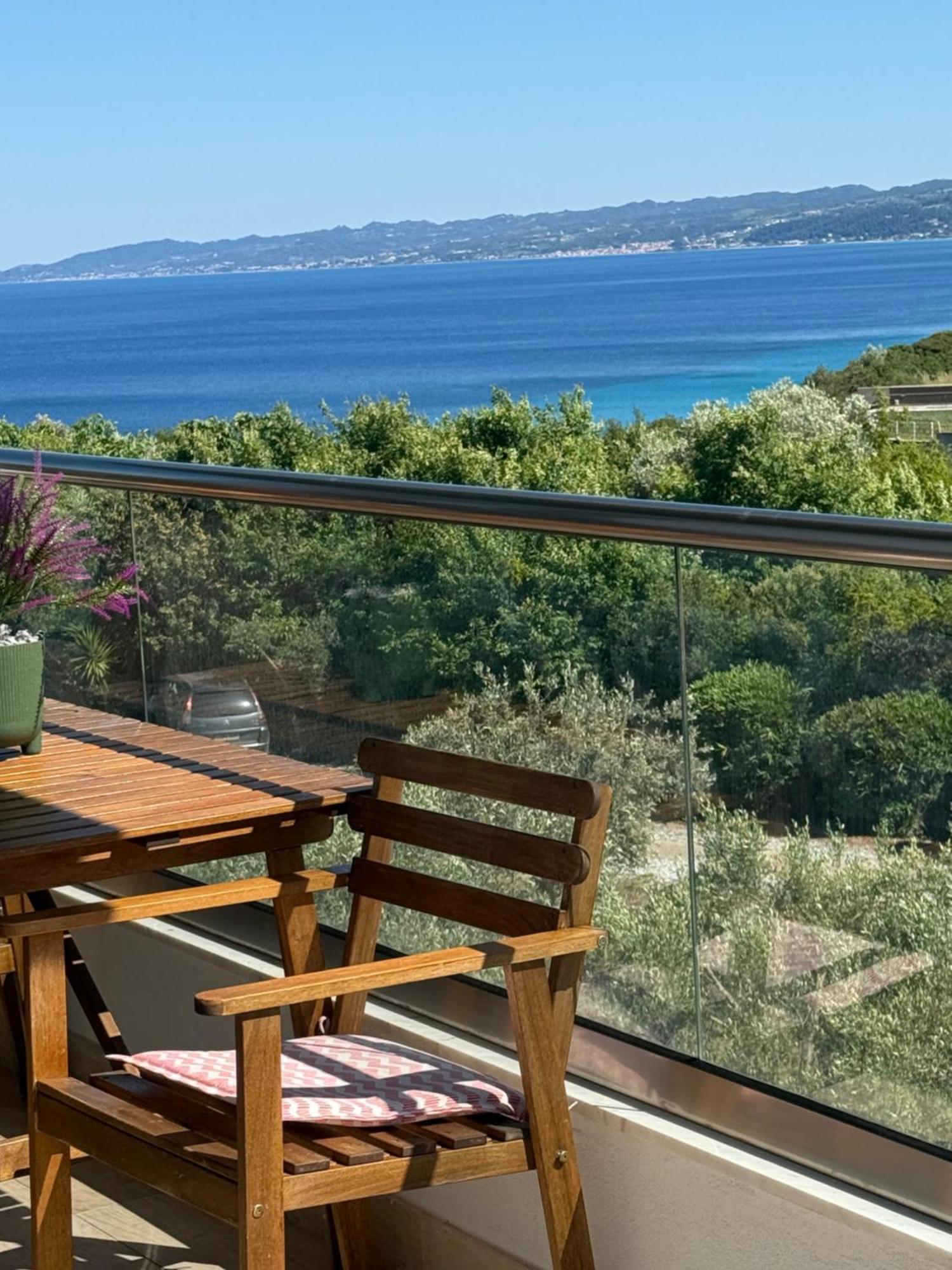 Evita , Penthouse, 53m2 ,athytos 450m From The Holiday home Afytos