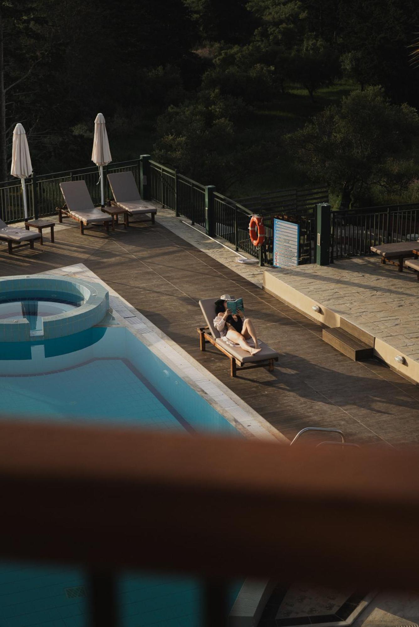 Gerakas Belvedere Hotel 4*