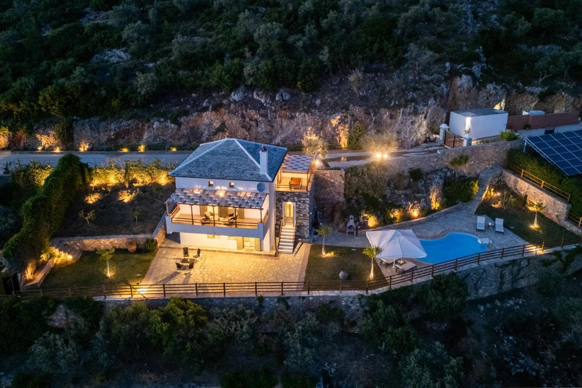 Villa Kohili *