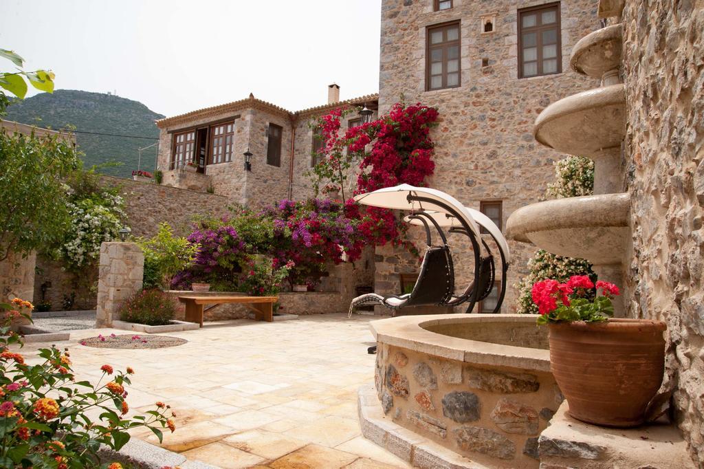 Hotel Archontiko Hatzipanayioti Leonidio