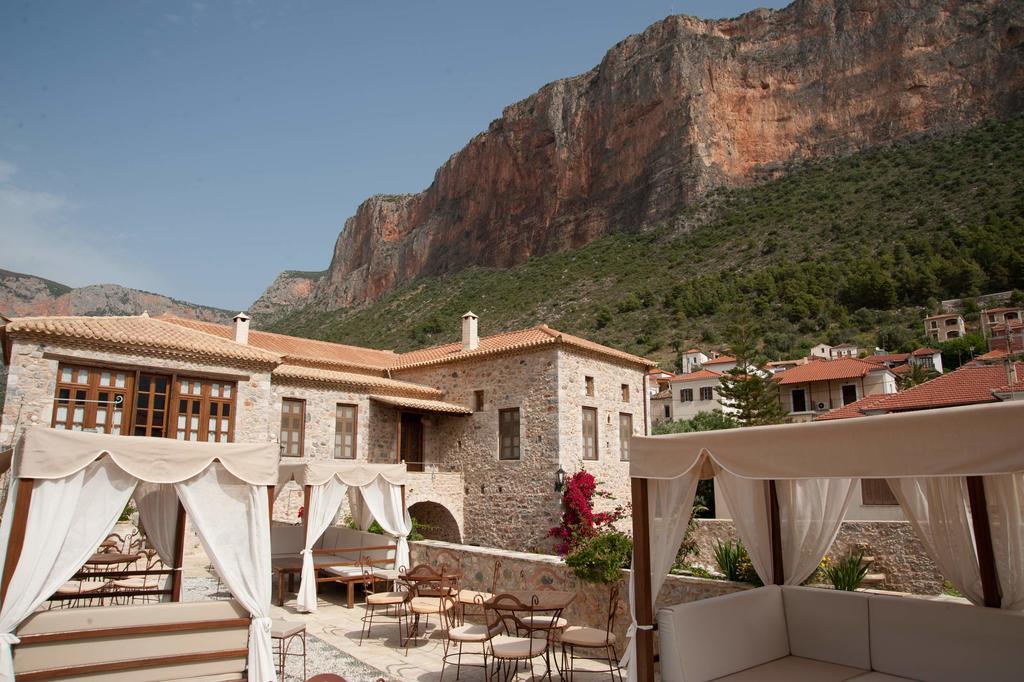Archontiko Hatzipanayioti Hotel
