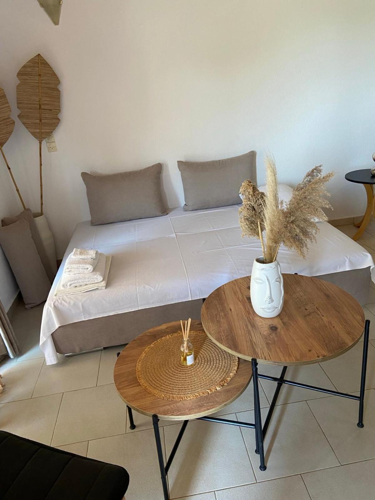 Karras Village Apartment *