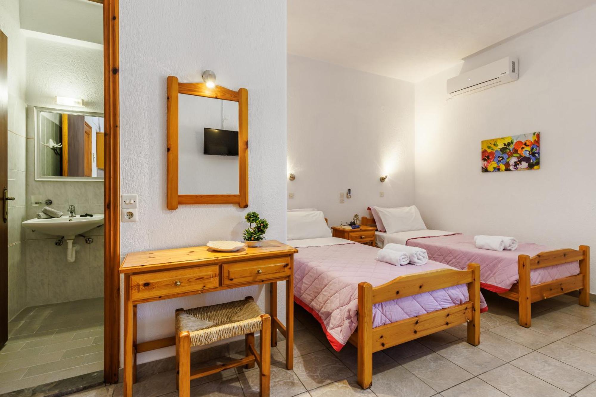 Nikolaos Apartment *