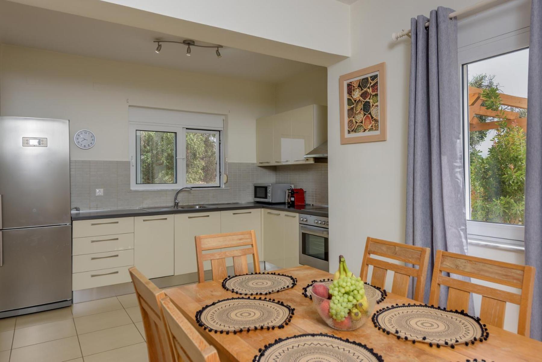 Villa Seaview 2-bedroom 1 With 75 Sqm Shared Pool *