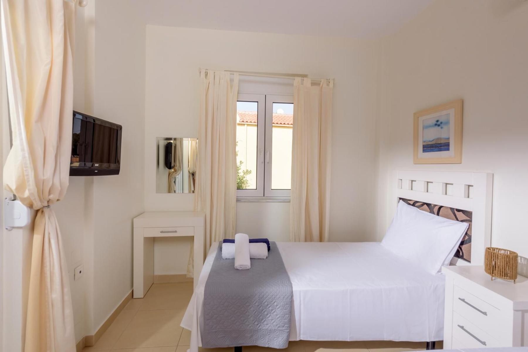 Seaview 2-bedroom 1 With 75 Sqm Shared Pool Villa