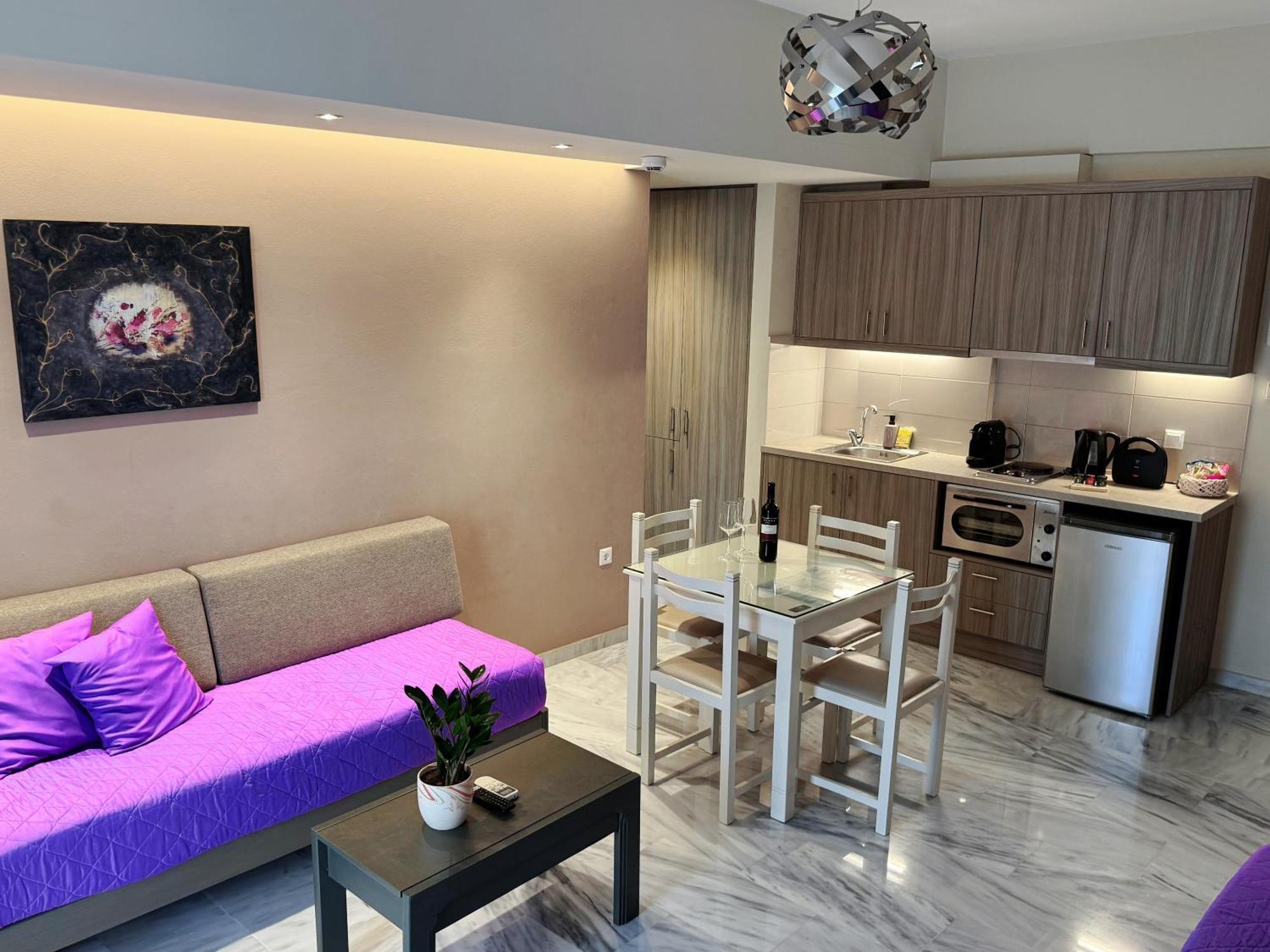 Vesperi Studios & Apartments *