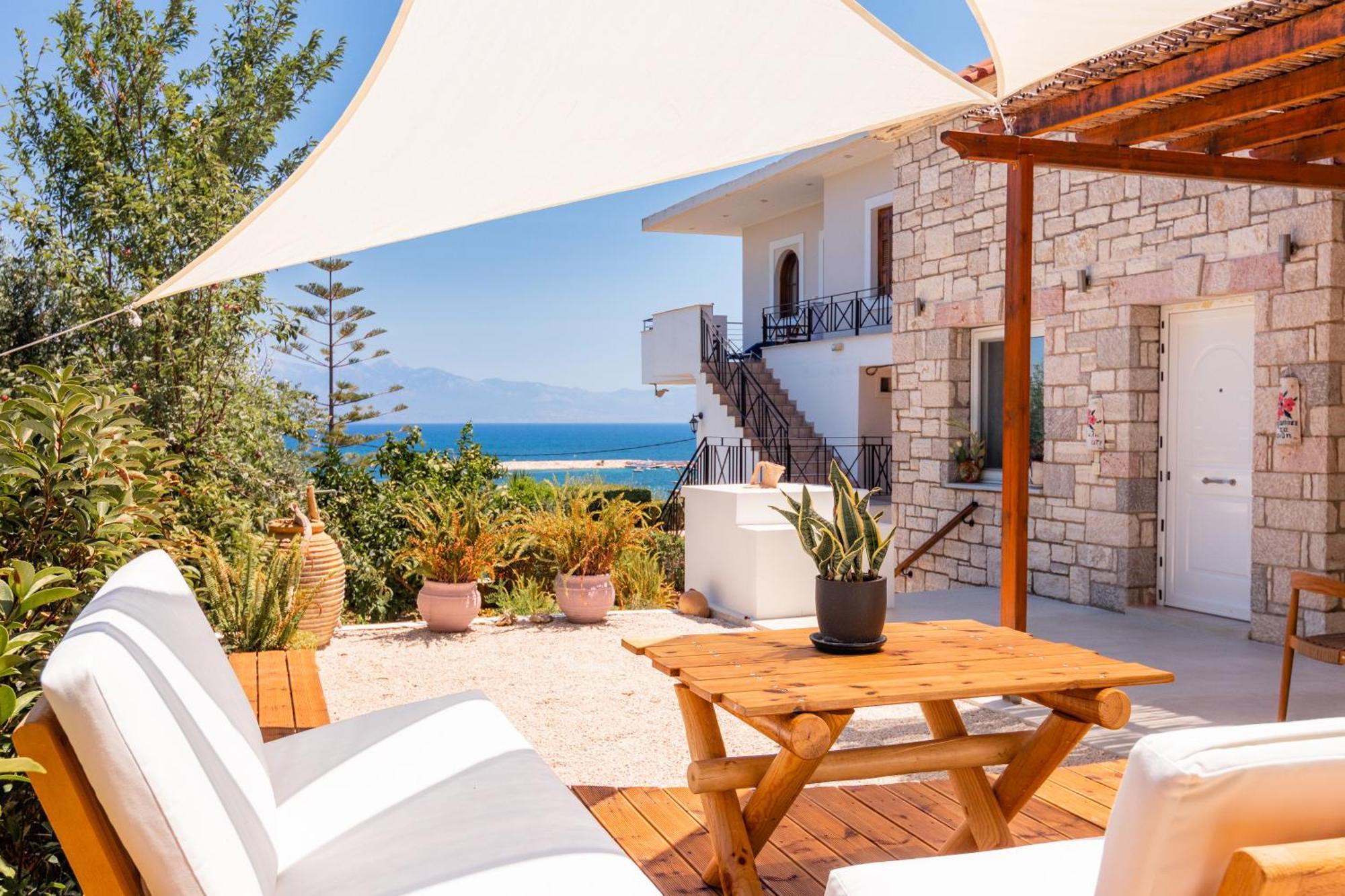 Pelagia Guest house *