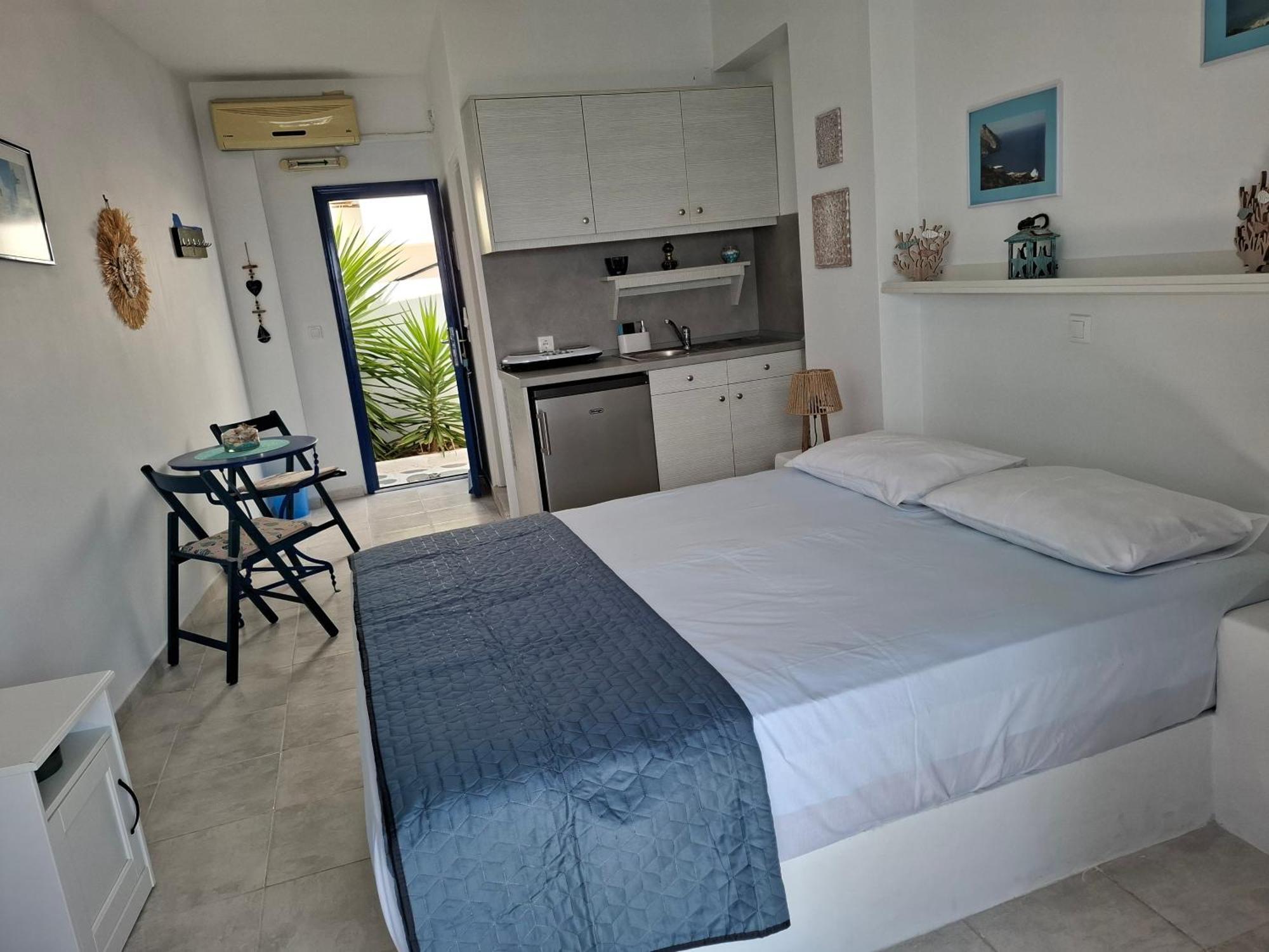 Vrahos - Studios Apartment Alopronia