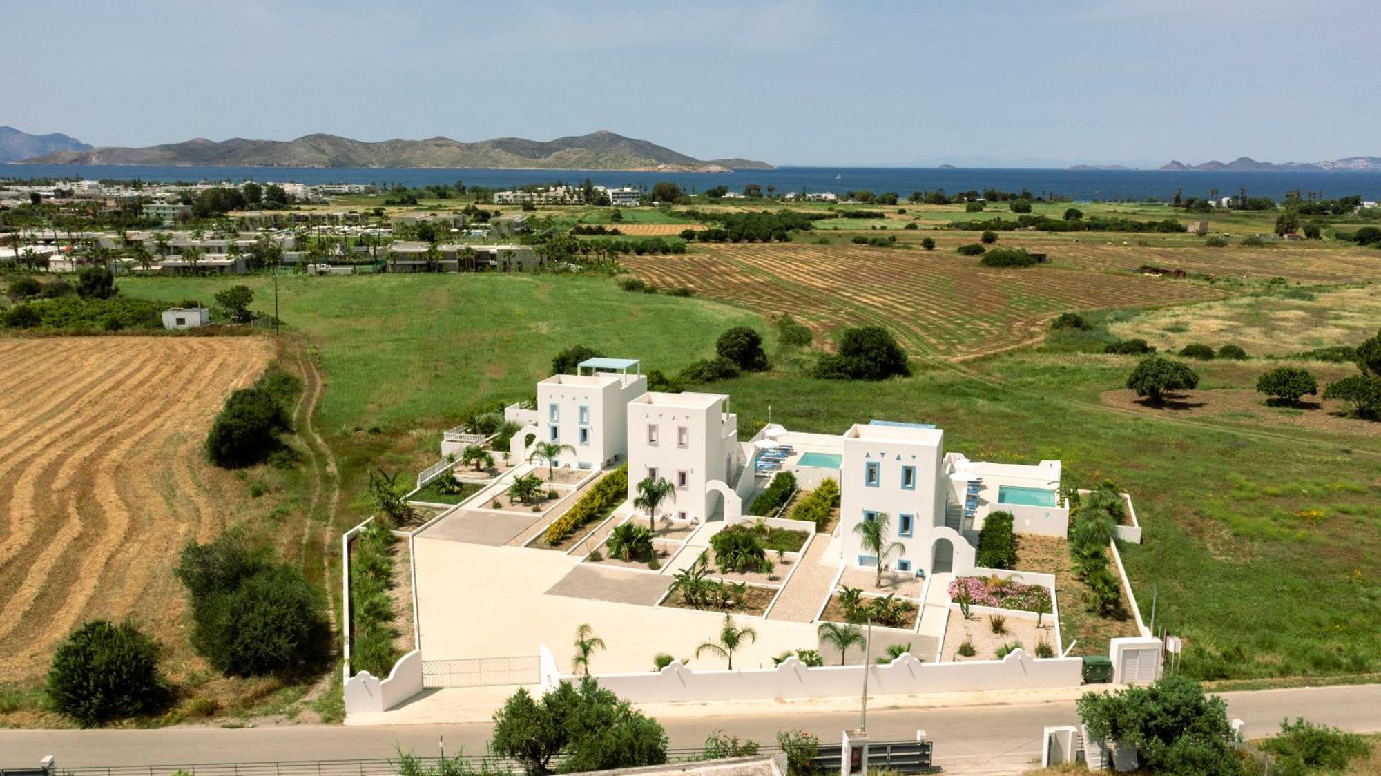 Xenos 5 With A Private Pool Near The Sea Villa